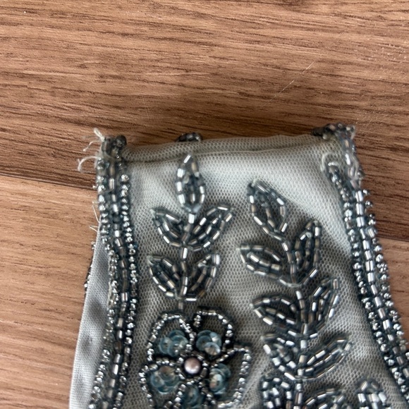 Pisarro Nights Beaded Mesh Gown Size 8 Sleeveless Smoky Gray - Picture 3 of 12